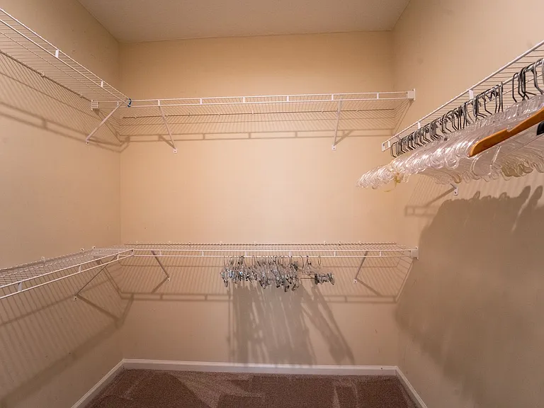 543 Aventurine Ave — Photo 23