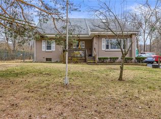 21 Old Great Rd, Lincoln, RI 02865