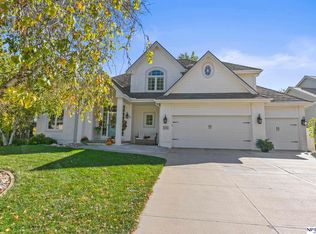 14611 Grant St, Omaha, NE 68116