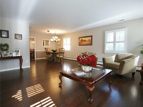 5th image of 6 Pensdale Ct