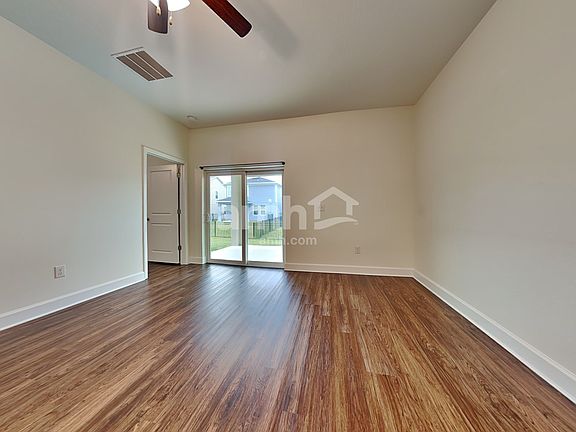 5th image of 1024 Walden Pond Dr