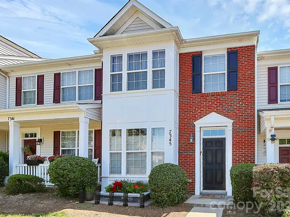 7345 Laurel Valley Rd, Charlotte, NC 28273