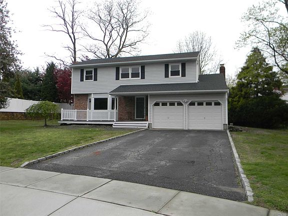 2nd image of 21 Torlen Ct