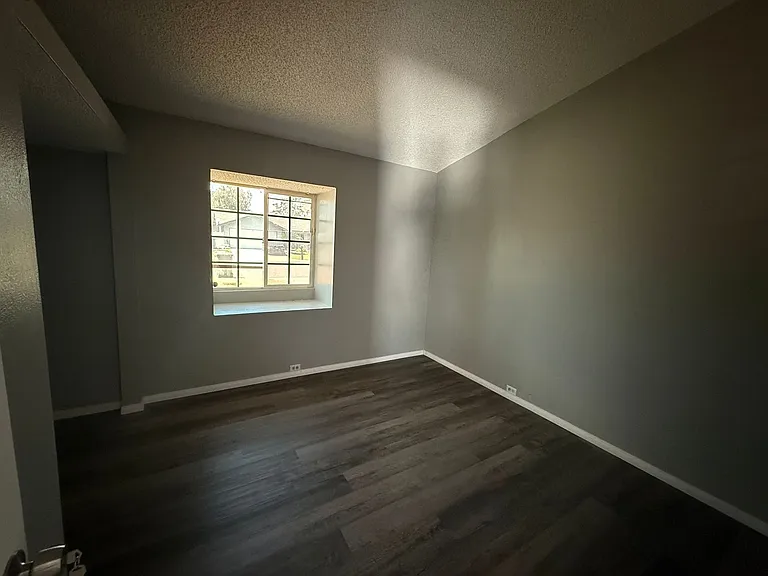44466 Meadow Grove St — Photo 7