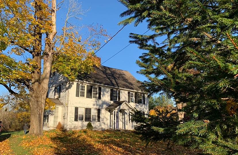 1st image of 1477 Torringford St