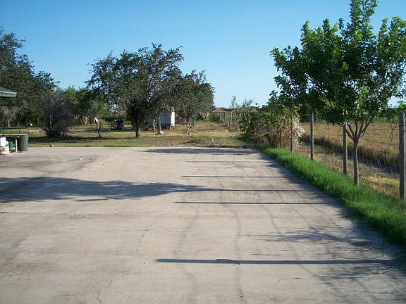 5th image of 111 W Nolana