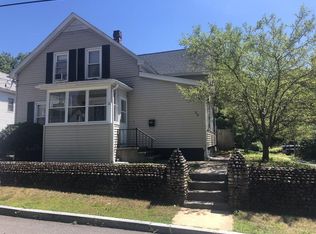 35 Joyce St, Webster, MA 01570
