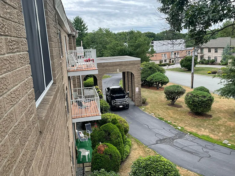 40 Sachem Dr #206 — Photo 12