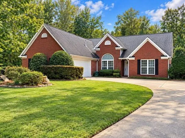7960 Black Horse Ct, Cumming, GA 30041