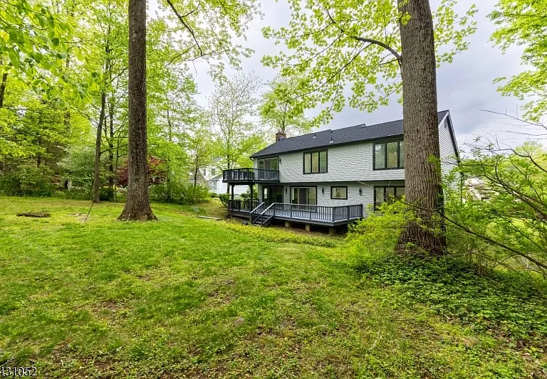 9 Wick Ln — Photo 36