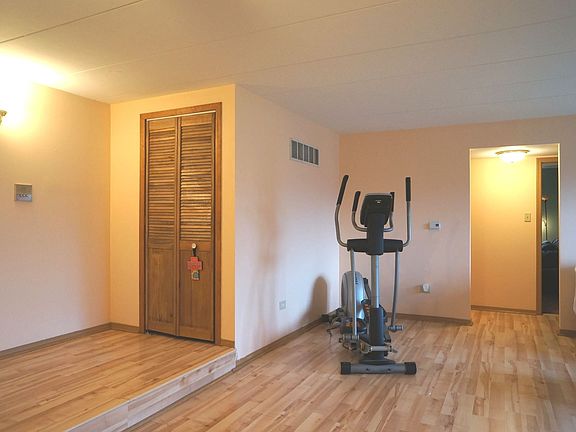 2nd image of 14011 Laramie Ave APT 309