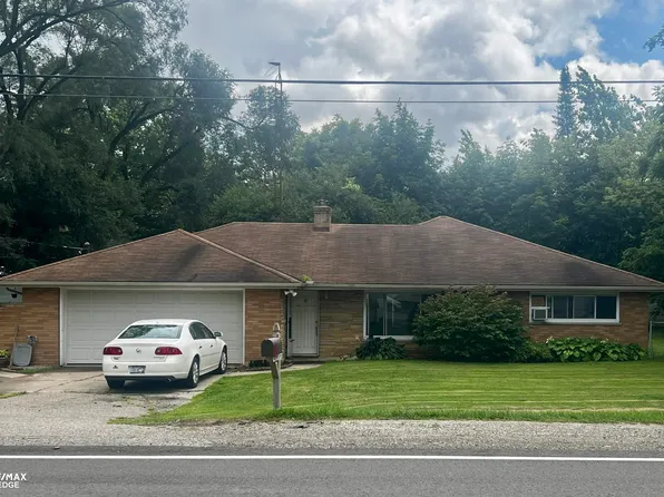 2336 E Maple Ave, Flint, MI 48507