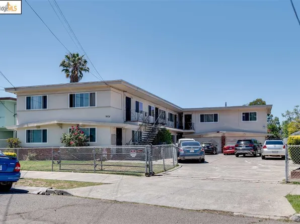 9031 Hillside St, Oakland, CA