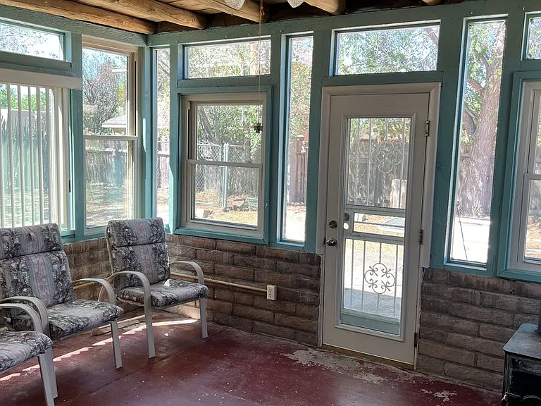 410 La Joya Rd — Photo 5