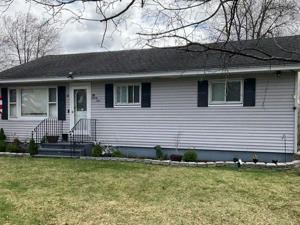24 Hale St, Manchester, NH 03102