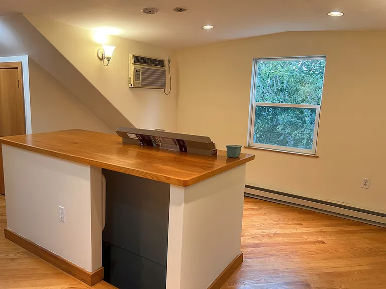229 Hurley St #3 — Photo 14
