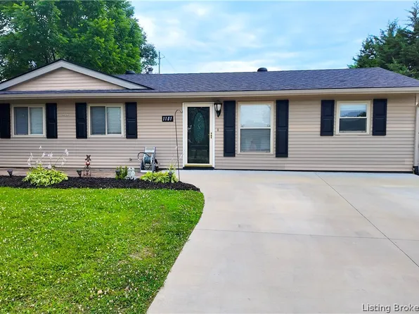 1101 Birchwood Drive, Jeffersonville, IN 47130