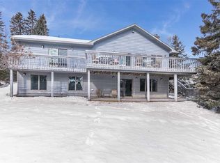 826 Slater Dr, Beaver Bay, MN 55601