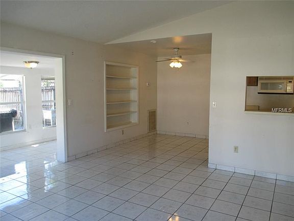 4th image of 14221 Village Terrace Dr