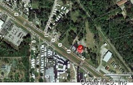 3rd image of 3601 S Pine Ave