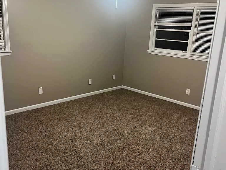 408 Rockbridge Ct — Photo 9