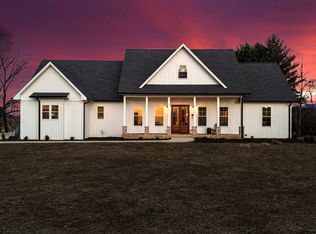 12065 Waterhouse Ln, Meadowview, VA 24361