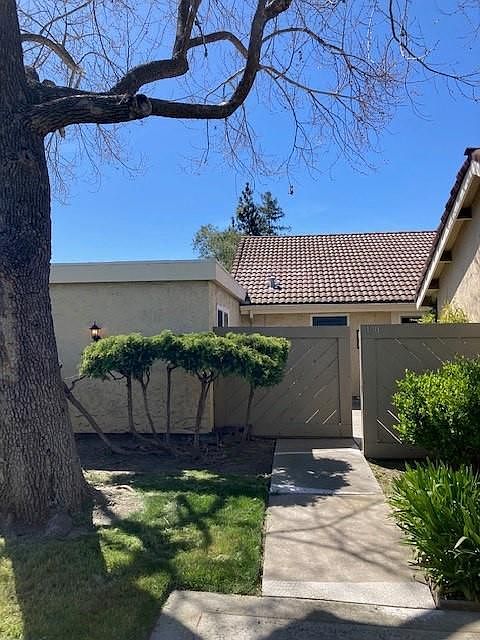1st image of 190 Truckee Ln