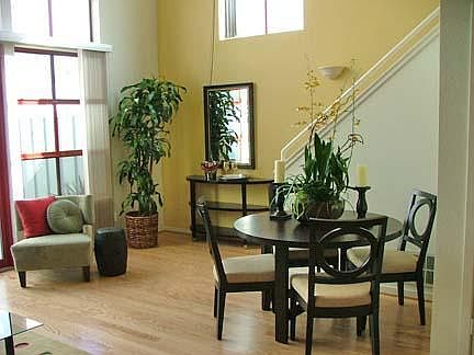 3rd image of 68 McCoppin Street #6