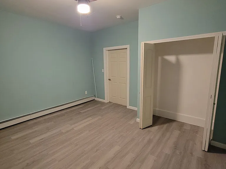 49 Williams St #1 — Photo 8