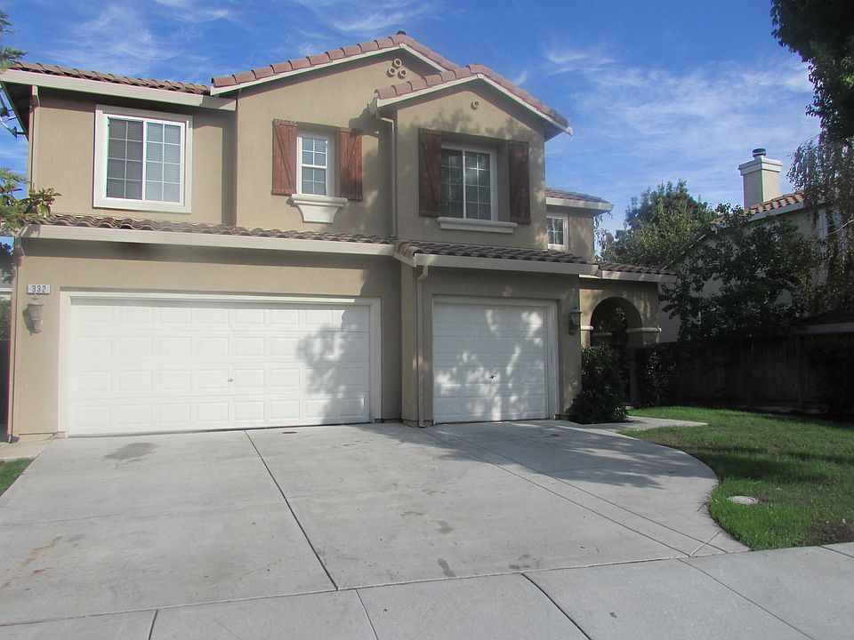 1st image of 332 Golden Leaf Ct