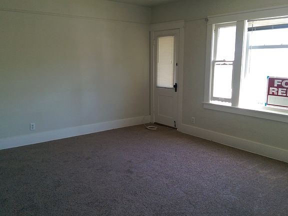 2nd image of 1107 N Fries Avenue # A Fl 2nd