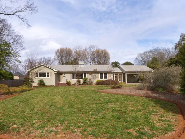 100 S Canterbury Rd, Charlotte, NC 28211