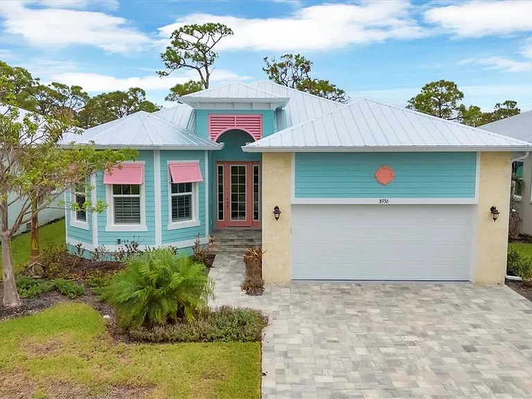 8936 Scallop Way — Photo 3