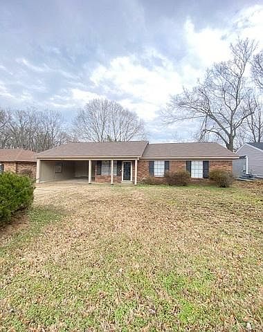1st image of 4042 Hanna Dr