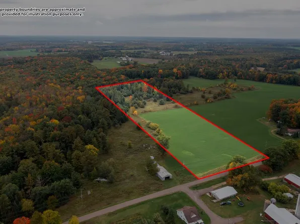 1 HEMLOCK ROAD, Rosholt, WI 54473