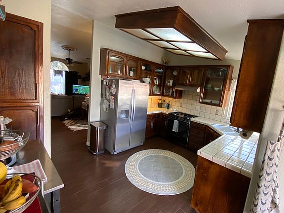 4th image of 3610 E Stewart Ct