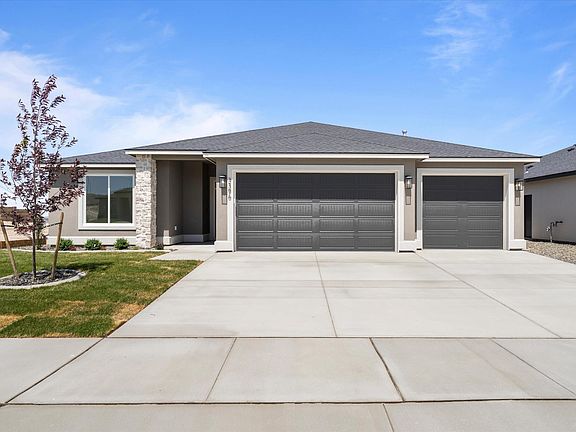 2nd image of 3396 Allison Way