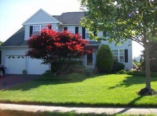 71 Amberfield Rd, Robbinsville, NJ 08691
