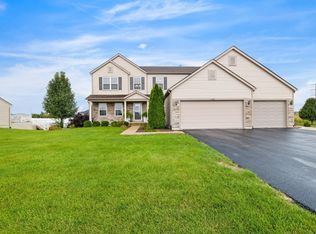 14061 Bluff View Rd, Dyer, IN 46311