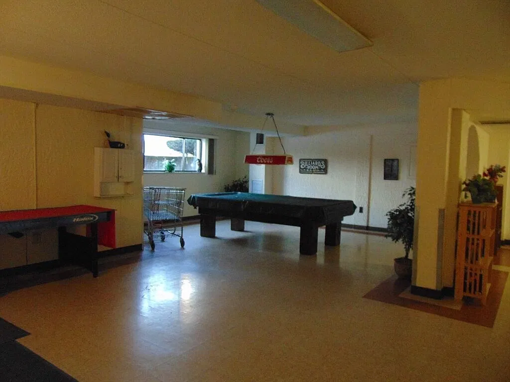 2 bed, $2,250 — Photo 3
