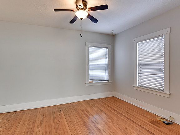 5th image of 4926 California St
