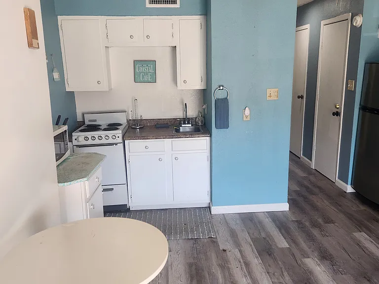 3938 Surfside Blvd — Photo 9