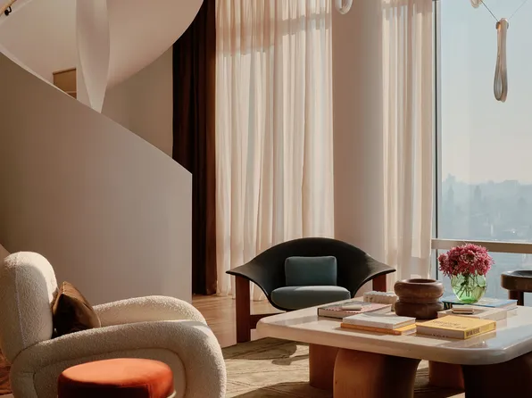 8 South 4th Street image 3 of 28