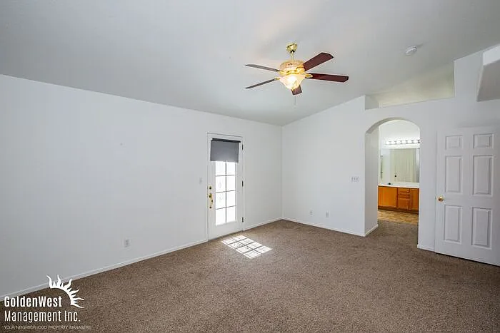 9480 Descending Creek St — Photo 9