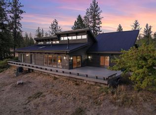 11719 W Cheney Plaza Rd, Cheney, WA 99004