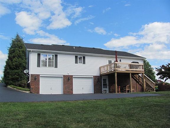 3rd image of 503 Dogwood Dr