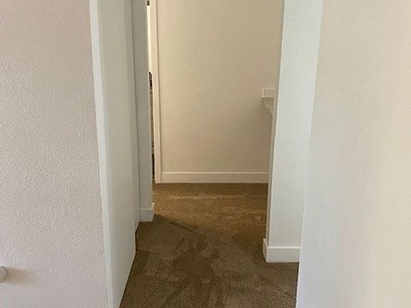 5th image of 3418 S 43rd St APT 1