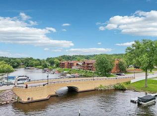 1103 River Rd UNIT 106, Wisconsin Dells, WI 53965