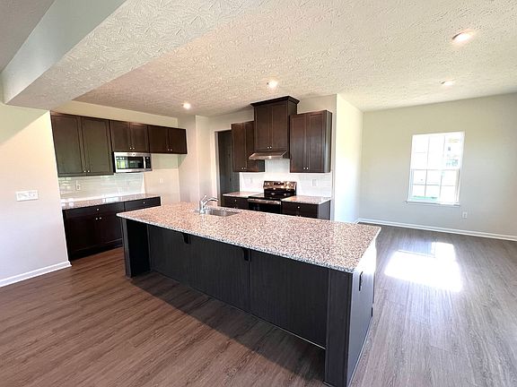 Columbia with Finished Basement