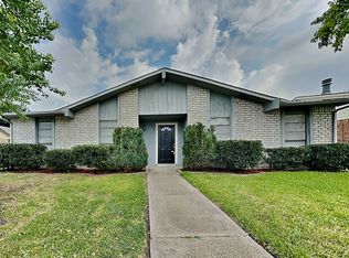 217 Via Altos, Mesquite, TX 75150
